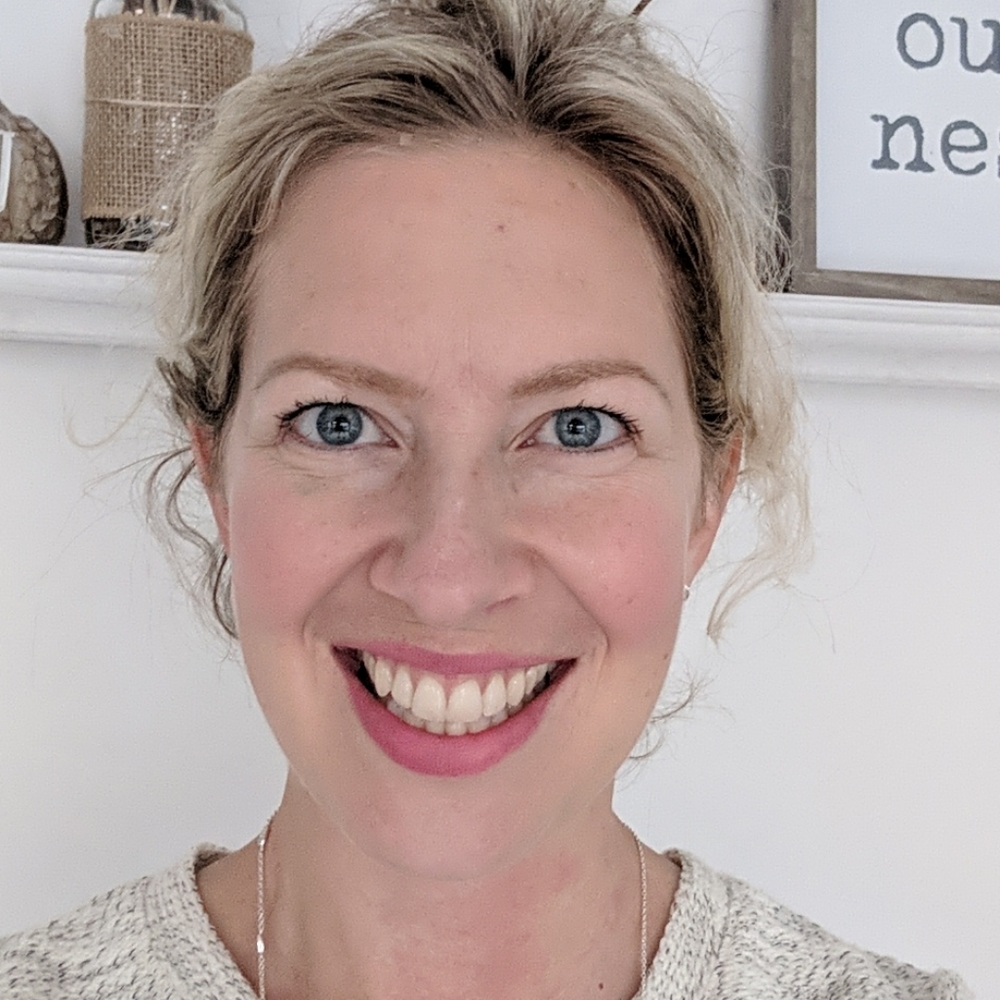 Meet your Posher, Adriene